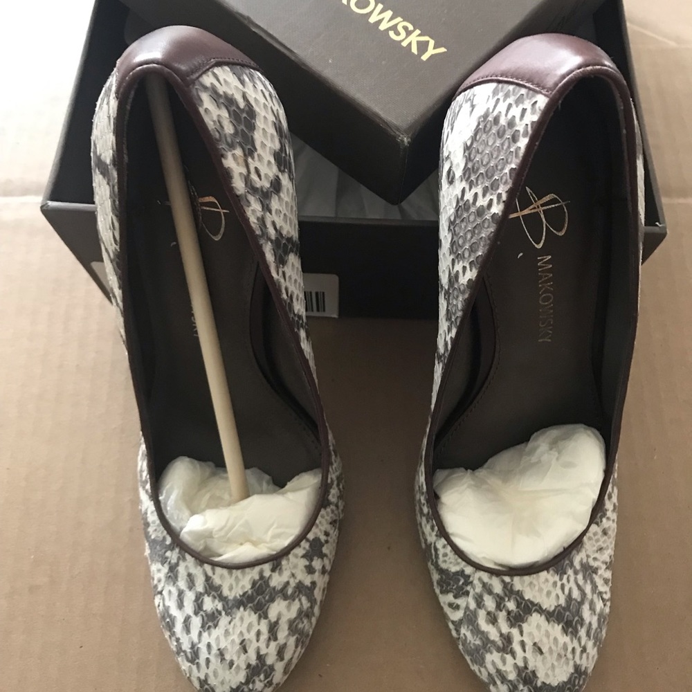 B Malkowsky Neve pumps NiB